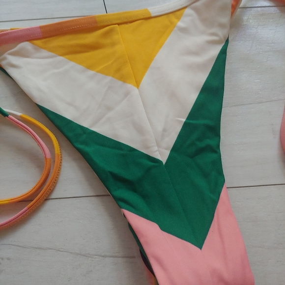 VOLCOM NEW Along the Lines Tiny Bikini Bottom - Picture 3 of 12